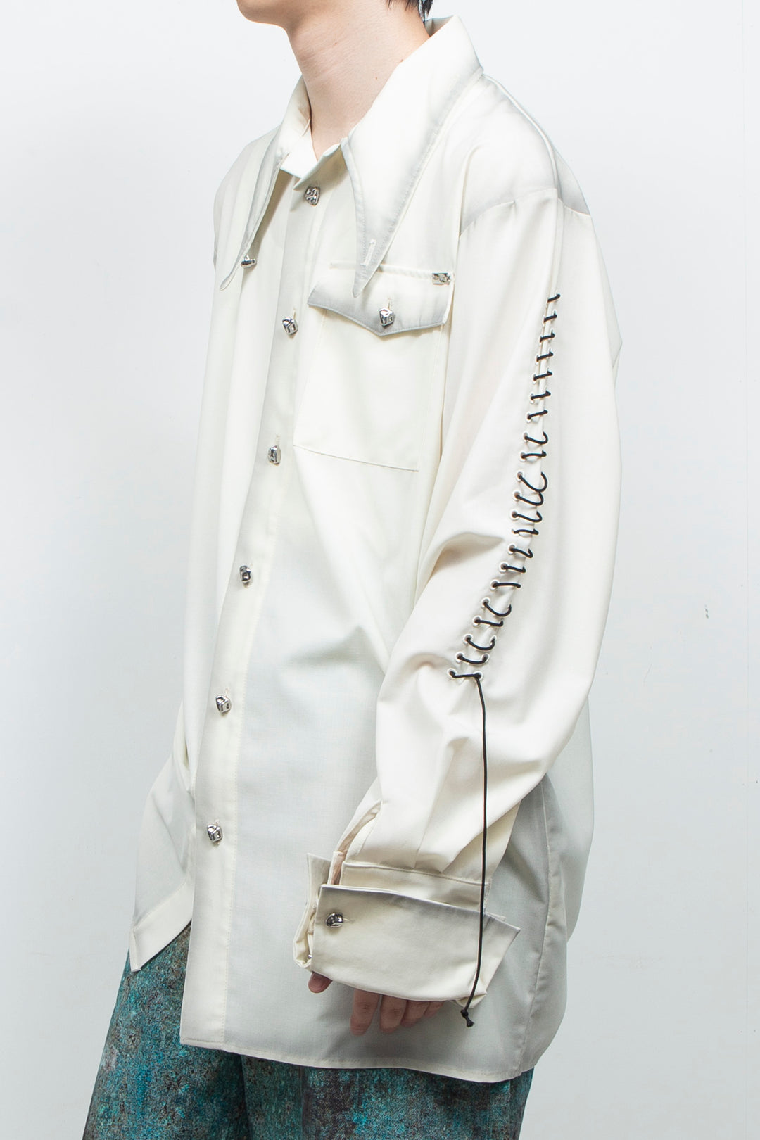 Shadow Effected Stitch Shirt White