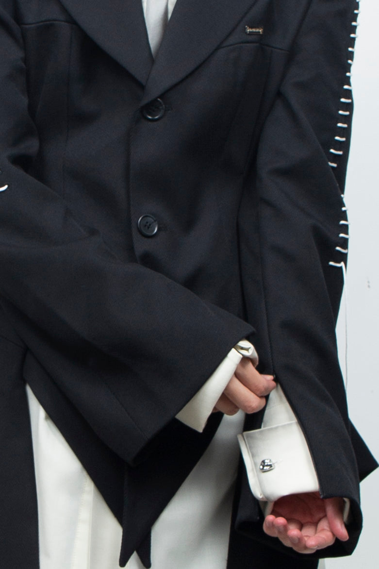 Peaked Flare Layered Jacket BLACK