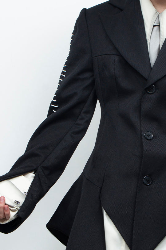 Peaked Flare Layered Jacket BLACK
