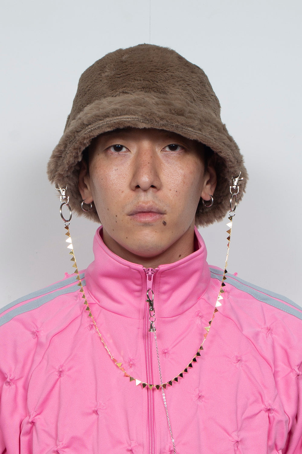 DETACHABLE JEWELRY BUCKET HAT BEIGE
