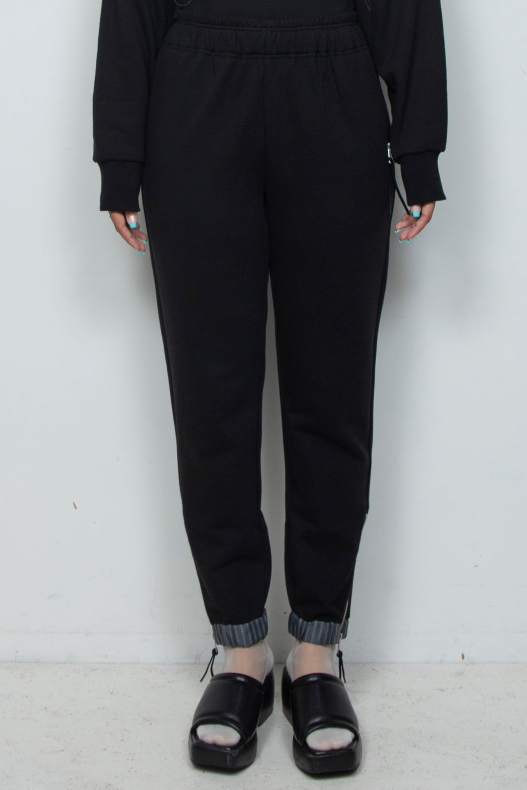 260215 PANTS BLACK