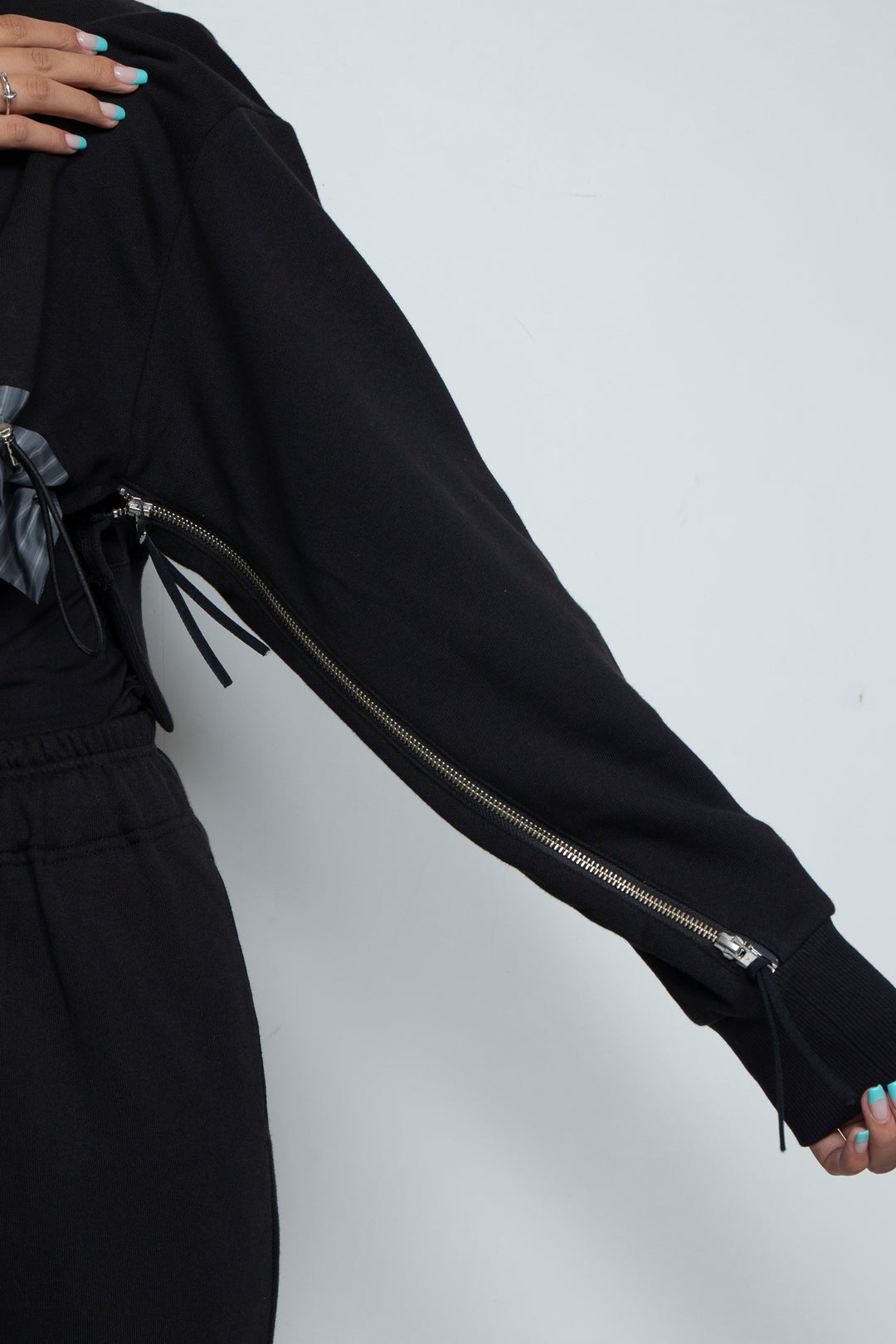 260213 SHORT TOPS BLACK