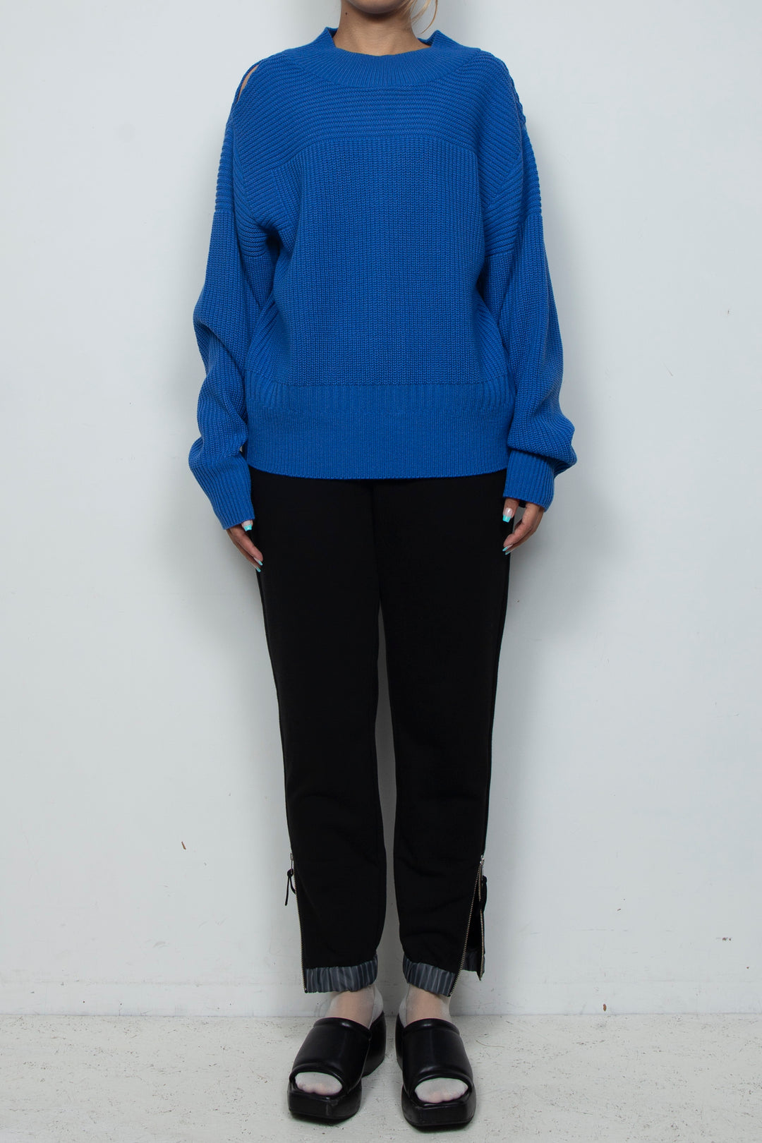 260210 HN TOPS BLUE