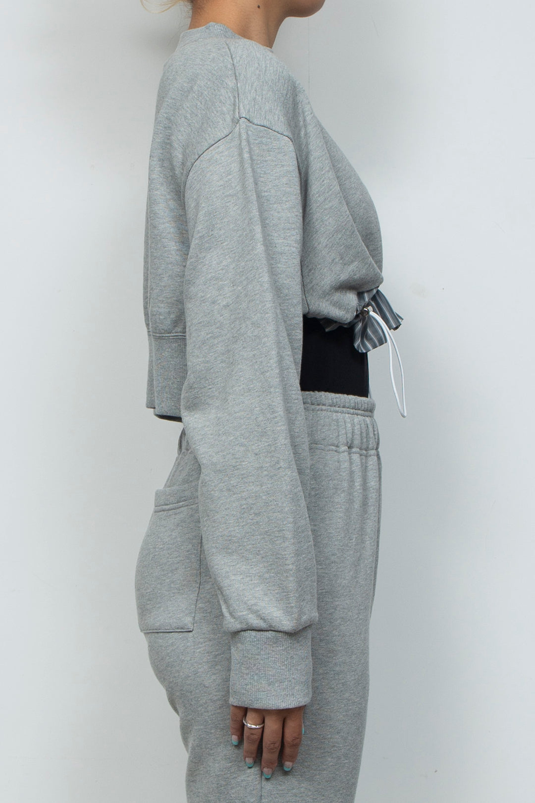 260213 SHORT TOPS GRAY