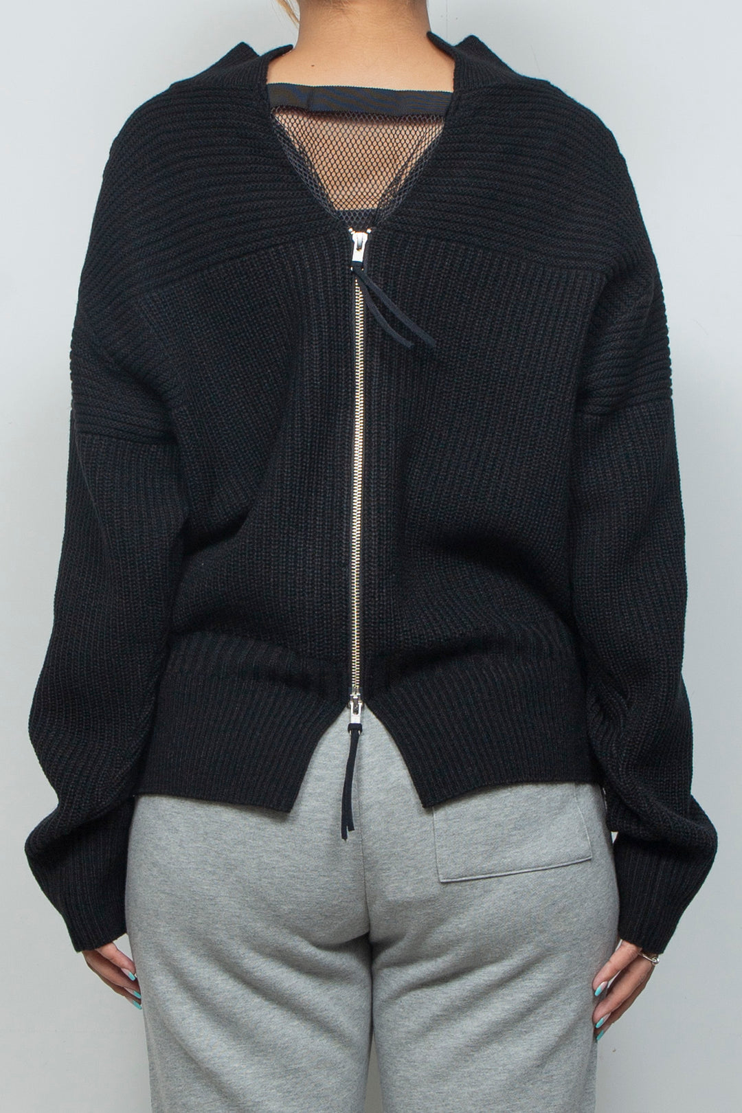 260210 HN TOPS BLACK
