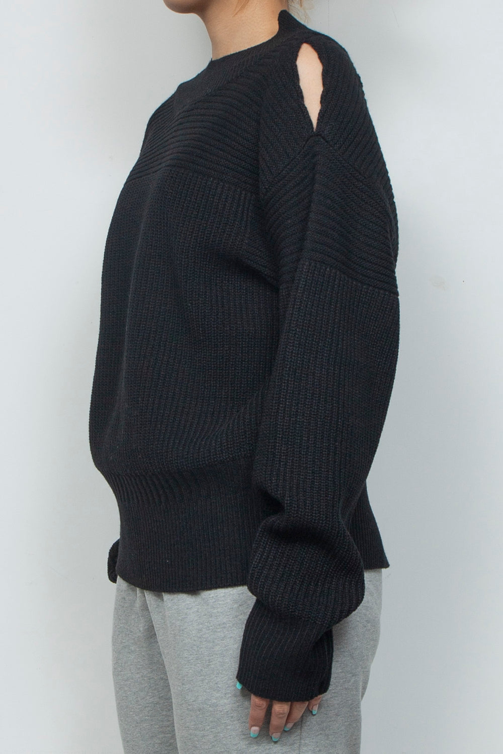 260210 HN TOPS BLACK
