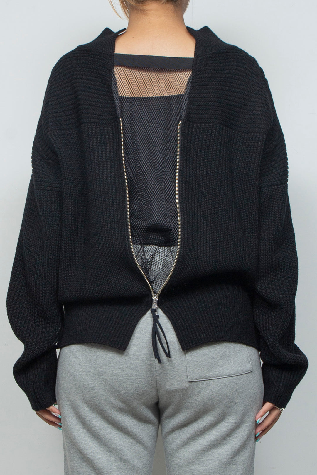 260210 HN TOPS BLACK
