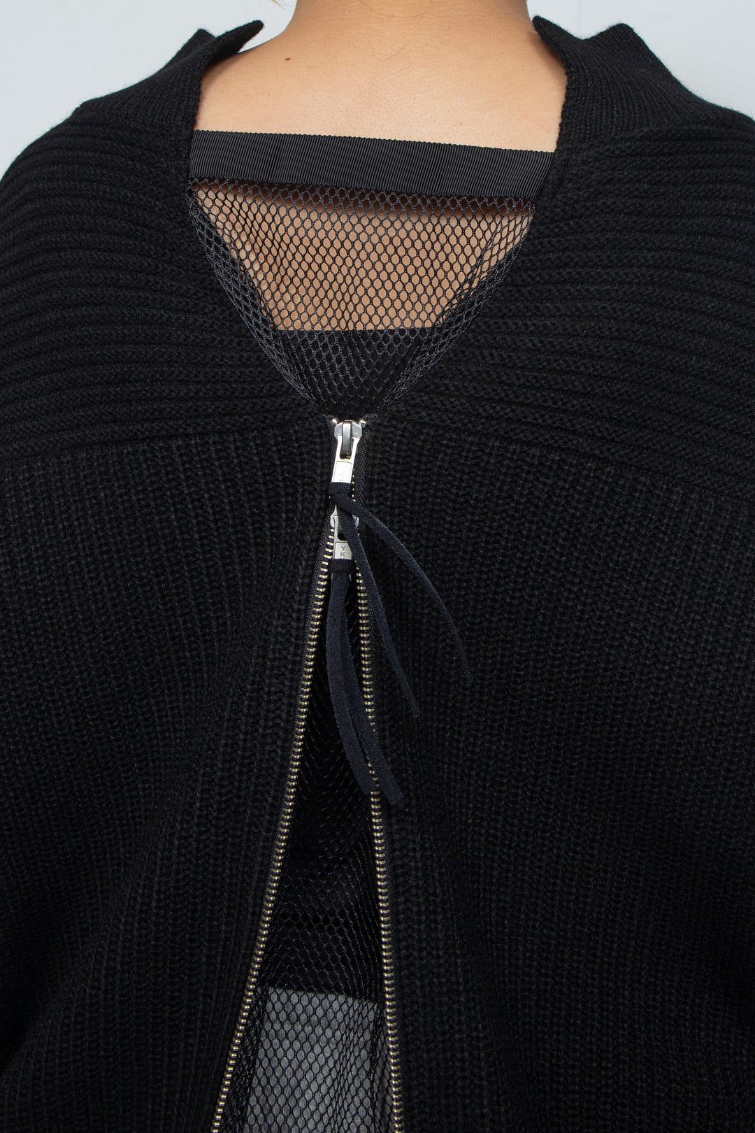 260210 HN TOPS BLACK