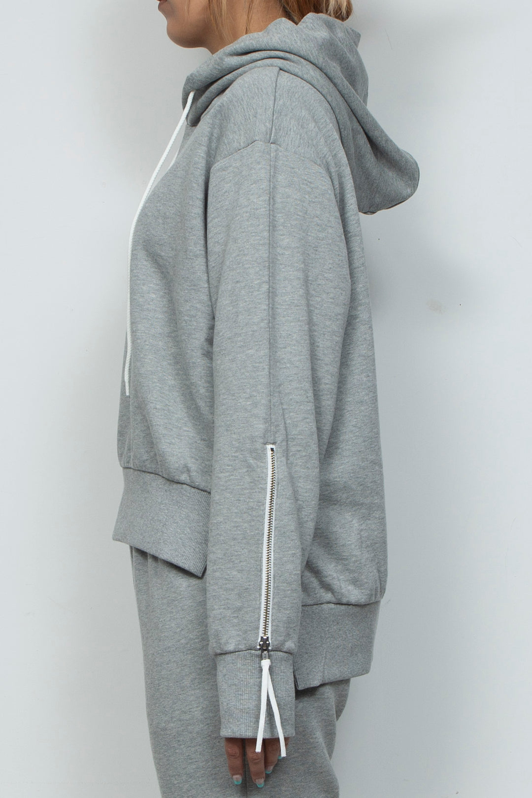 260214 PARKA GRAY