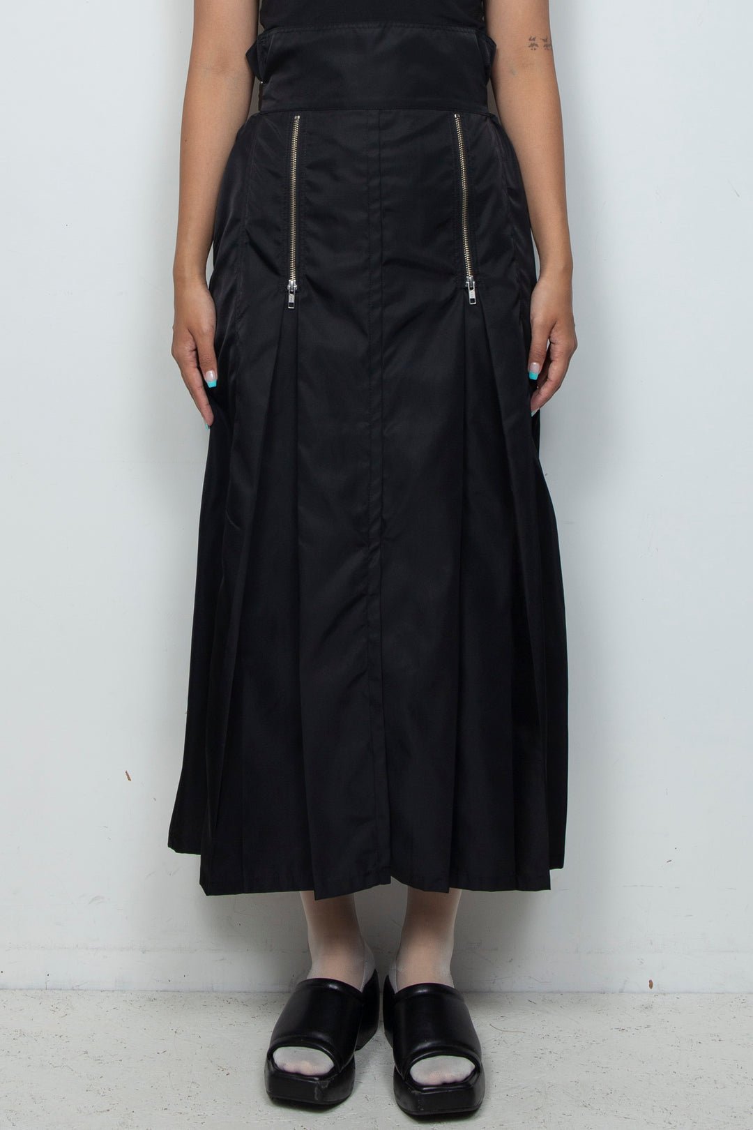 260208 SKIRT BLACK
