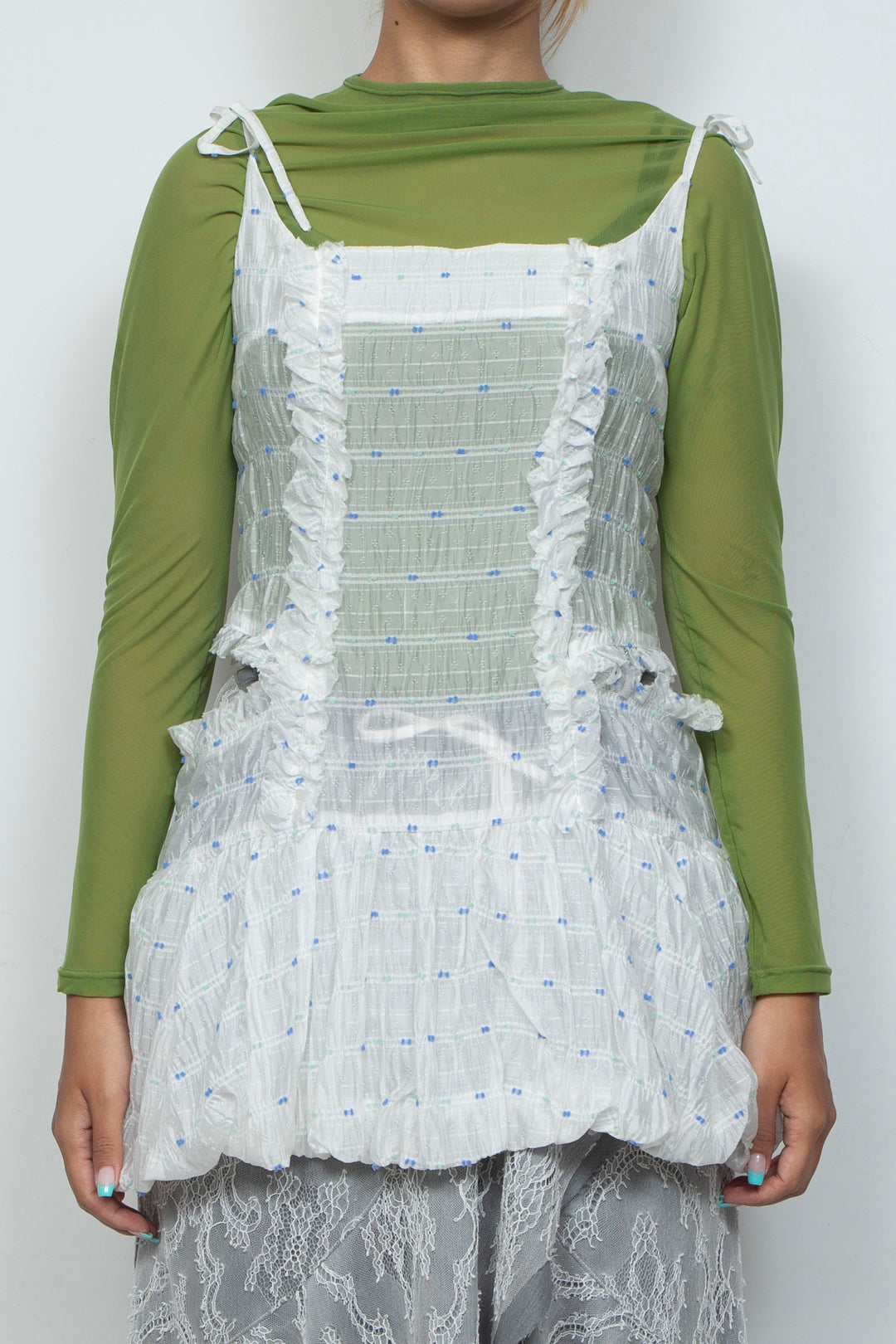 GRNTB021 White