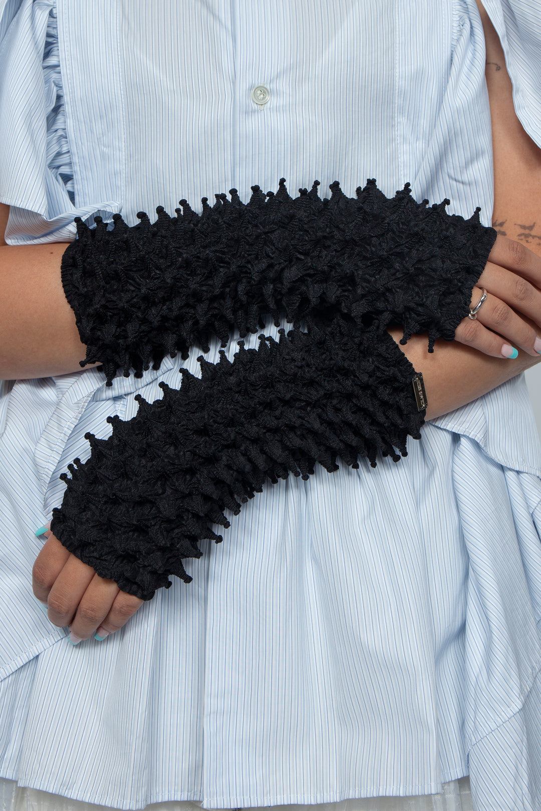 Versatile Spiky Shibori Glove BLACK