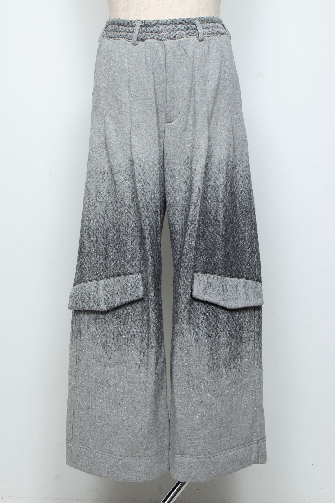 LB26AW-PT09-NDJ GRAY BASED