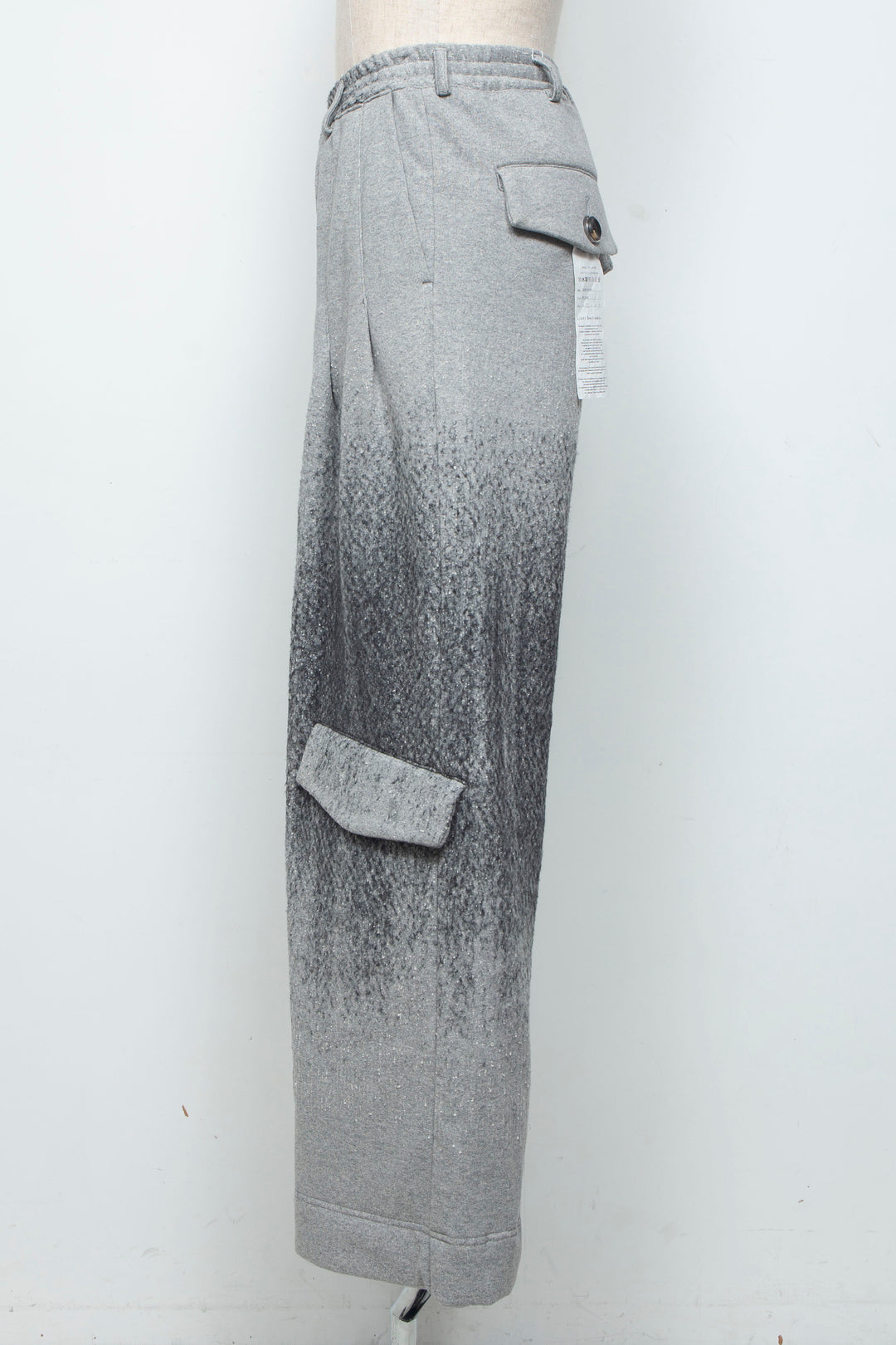 LB26AW-PT09-NDJ GRAY BASED