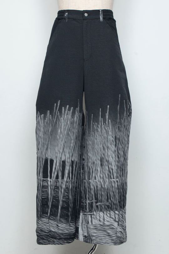 LB26AW-PT10-JQD BLACK and WHITE