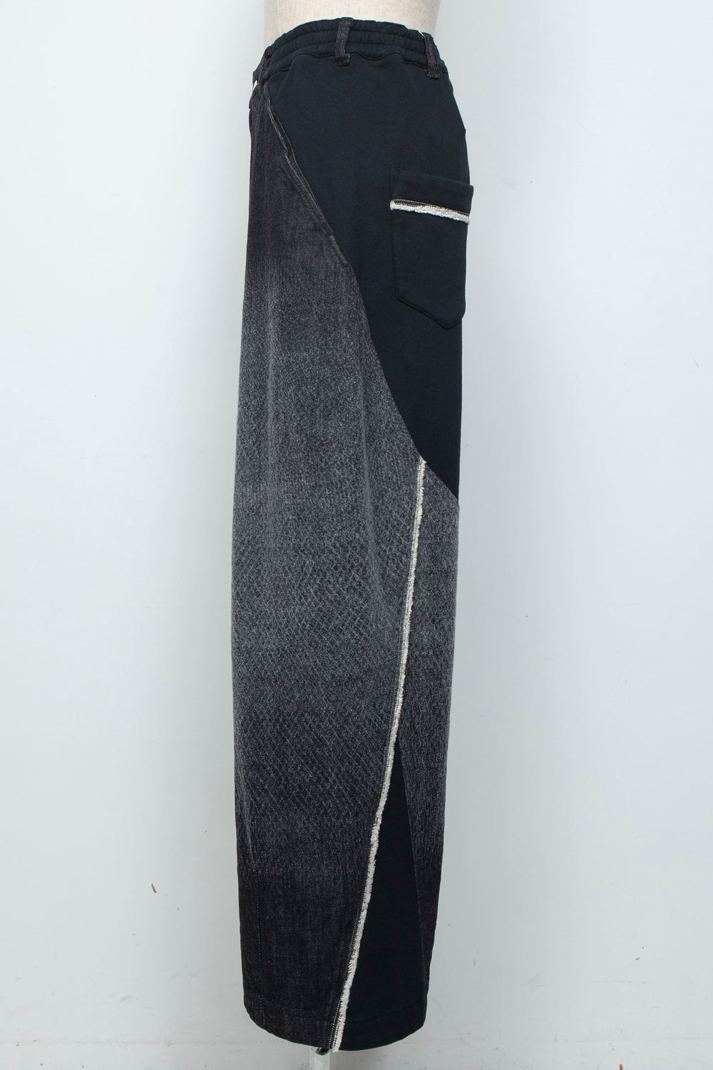 LB26AW-PT10-NDD BLACK DENIM