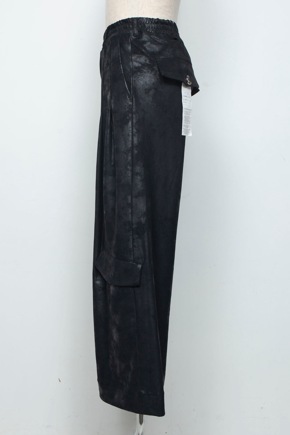 LB26AW-PT09-FNN BLACK