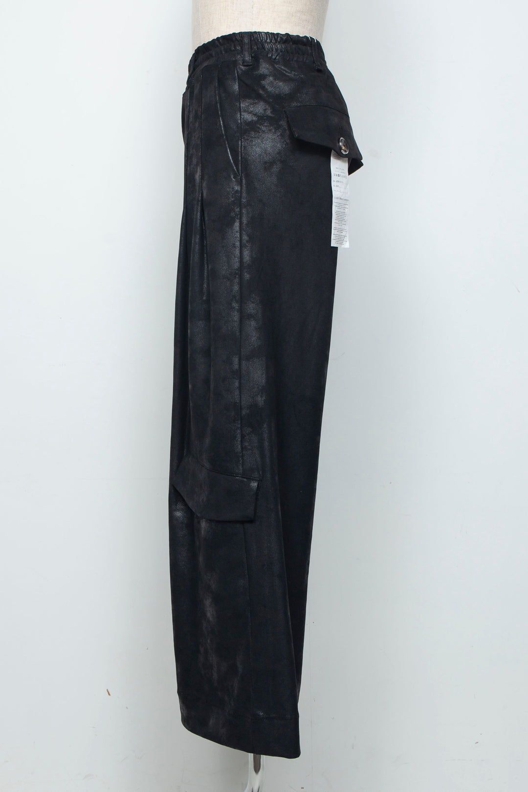 LB26AW-PT09-FNN BLACK