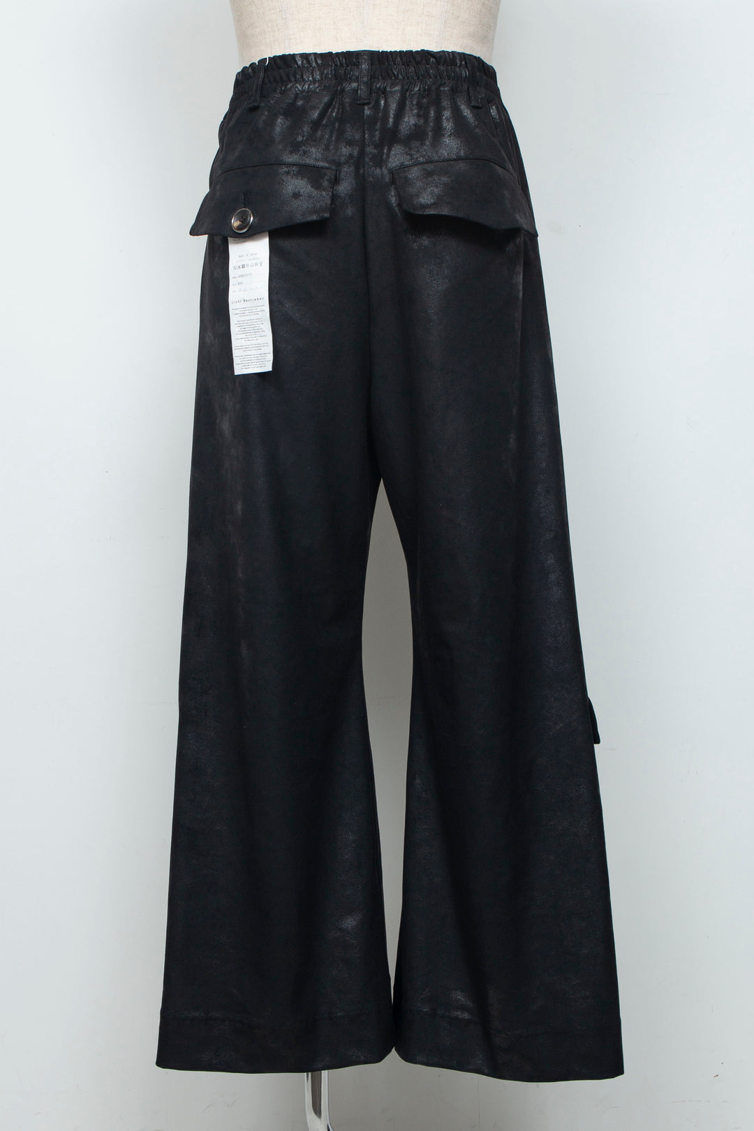 LB26AW-PT09-FNN BLACK