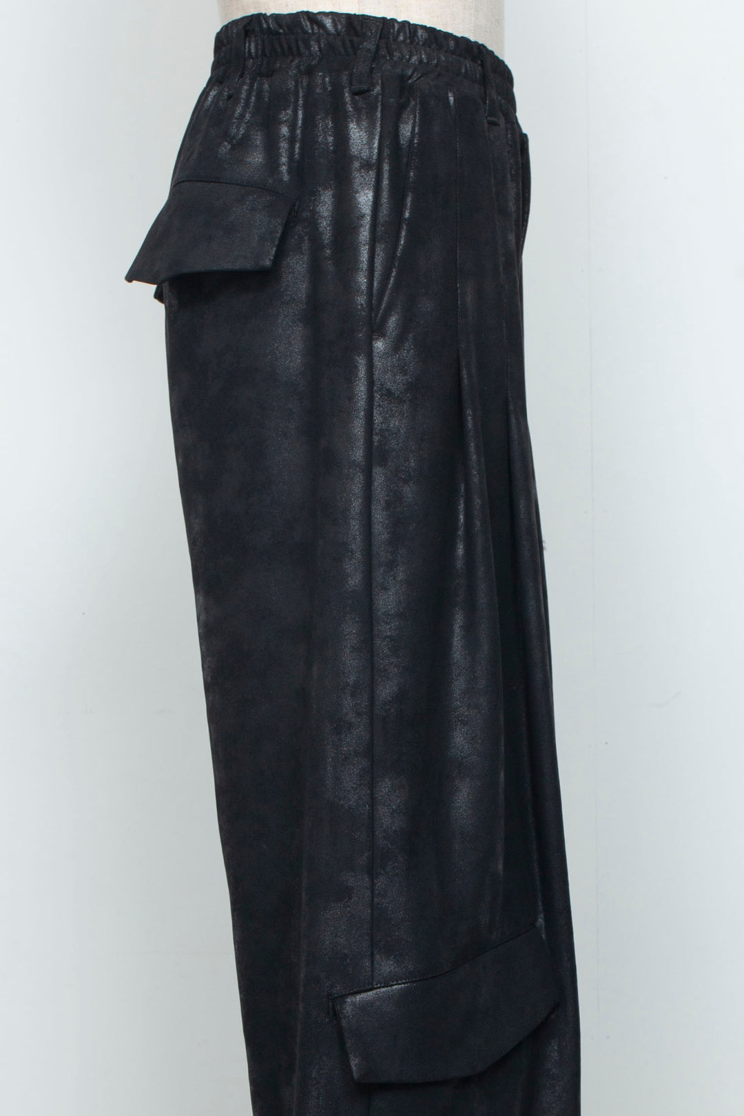 LB26AW-PT09-FNN BLACK