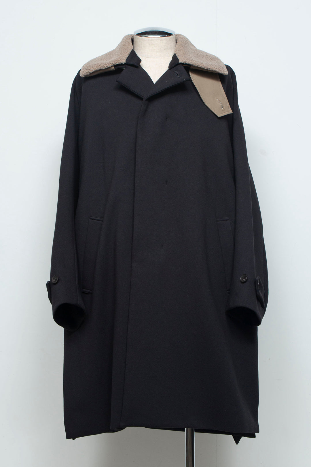 LB26AW-CO10-DFB BLACK