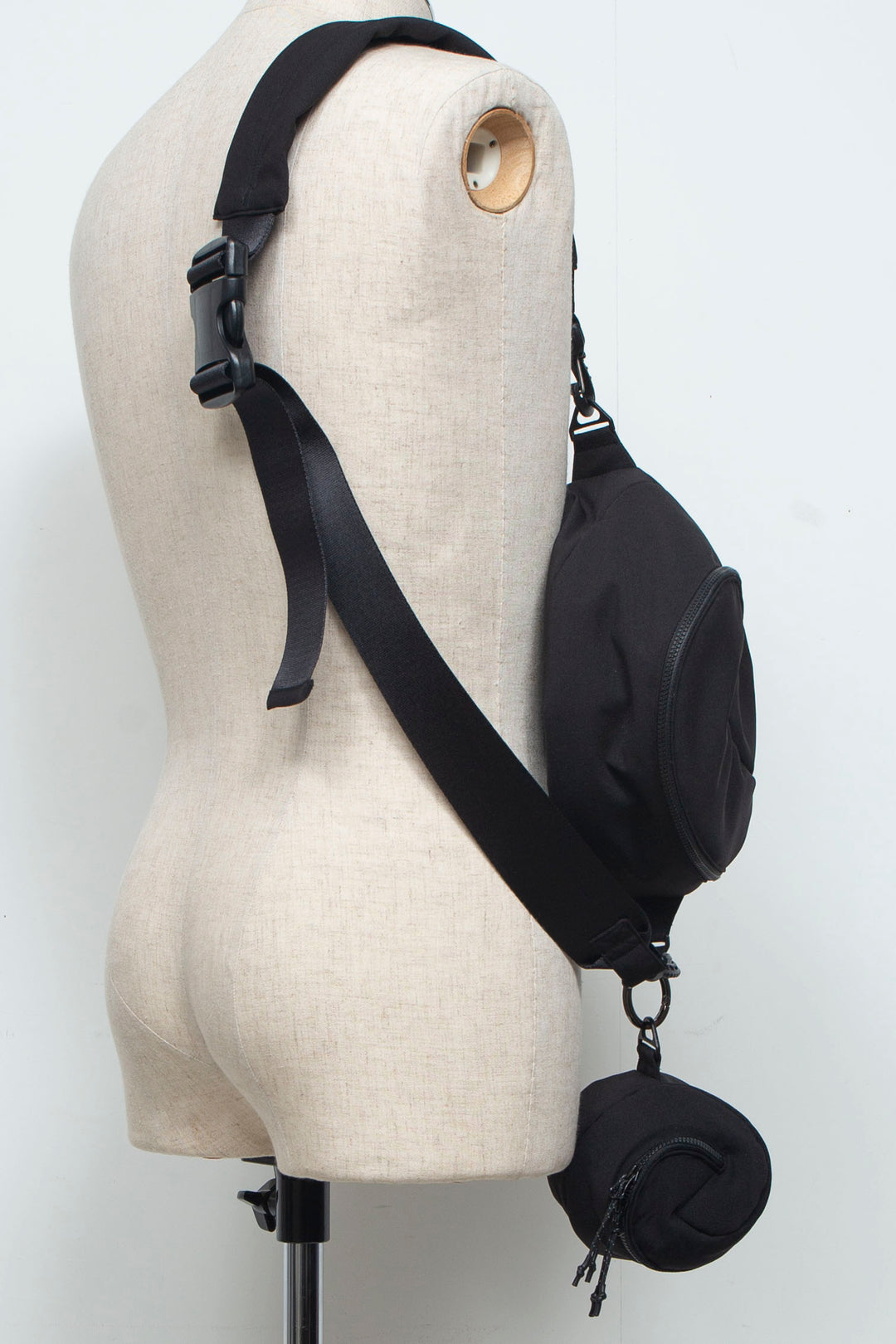 LB26AW-BAG01-BDS BLACK