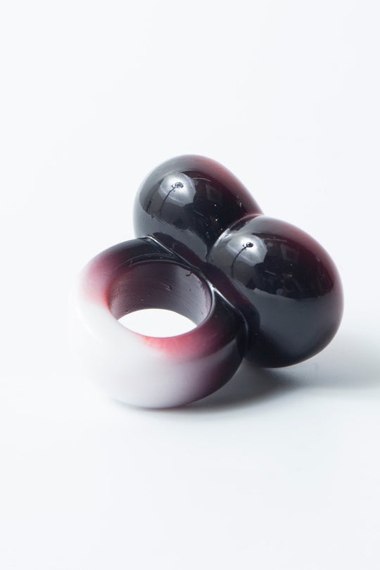 heart ring black × red 15