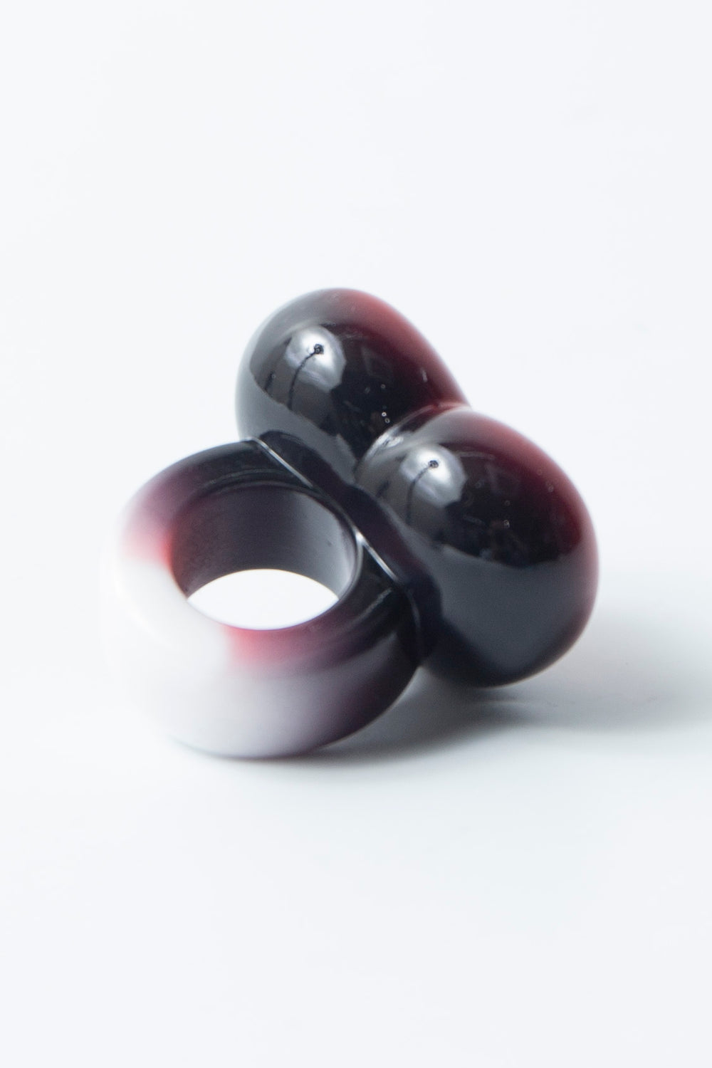 heart ring black × red 10