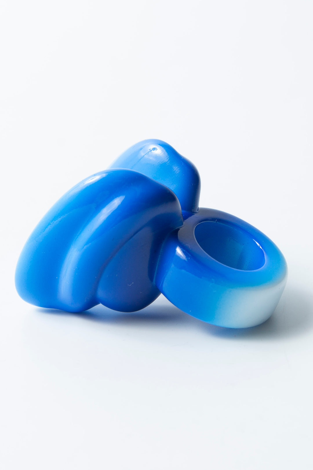 angel wing ring  blue × white 22