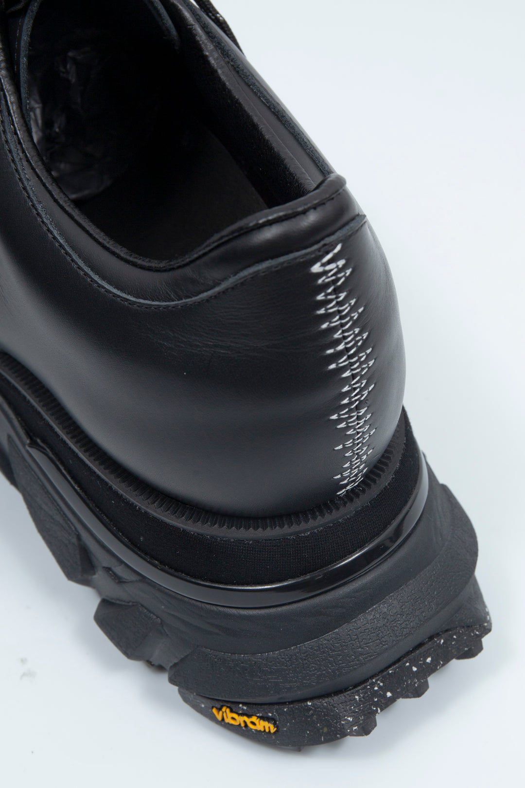 STITCH WORK DOCKING LEATHER SHOES