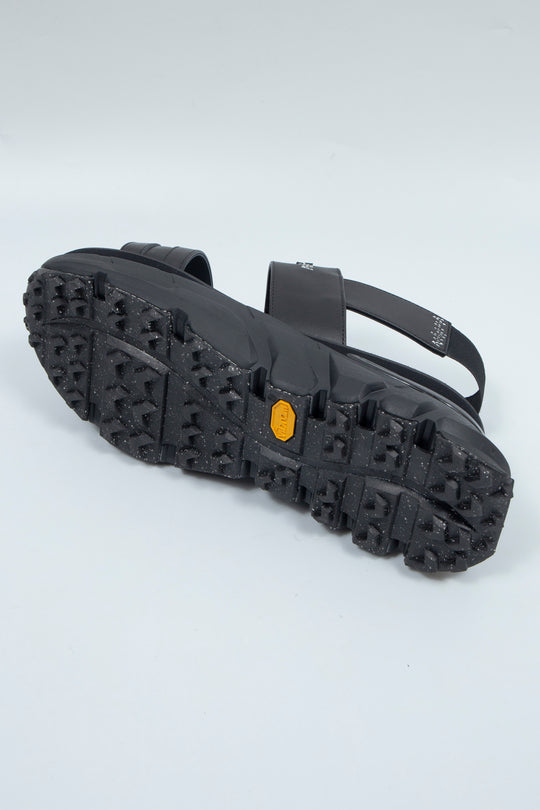 STITCH WORK DOCKING LEATHER SANDALS