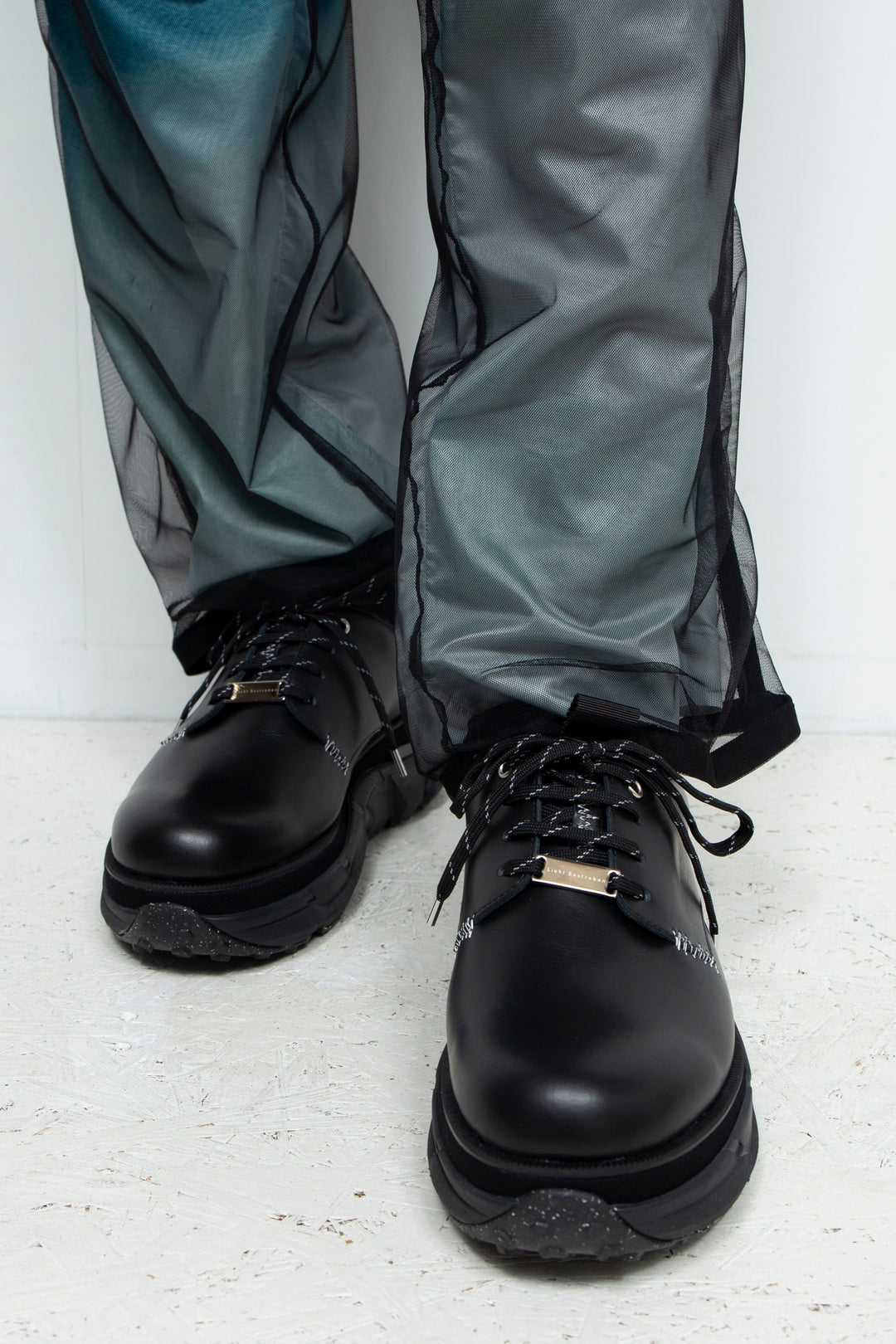 STITCH WORK DOCKING LEATHER SHOES