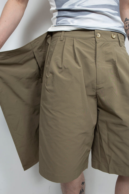 Khaki fashion short skirt pants