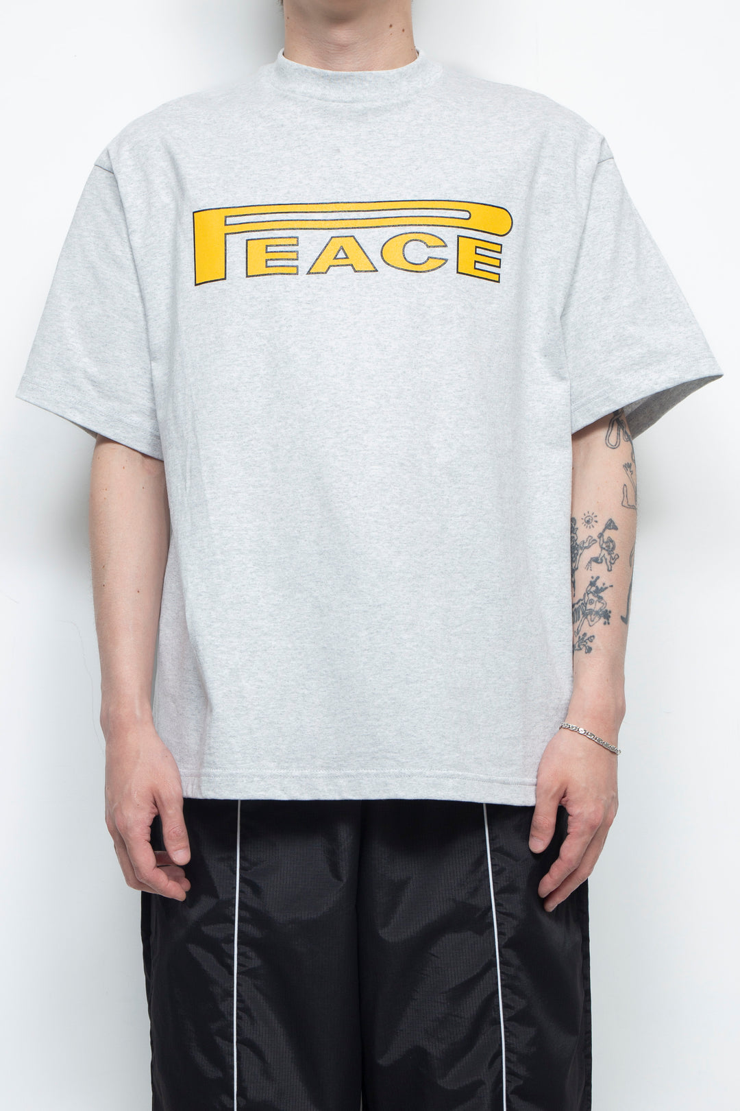 PEACE TEE