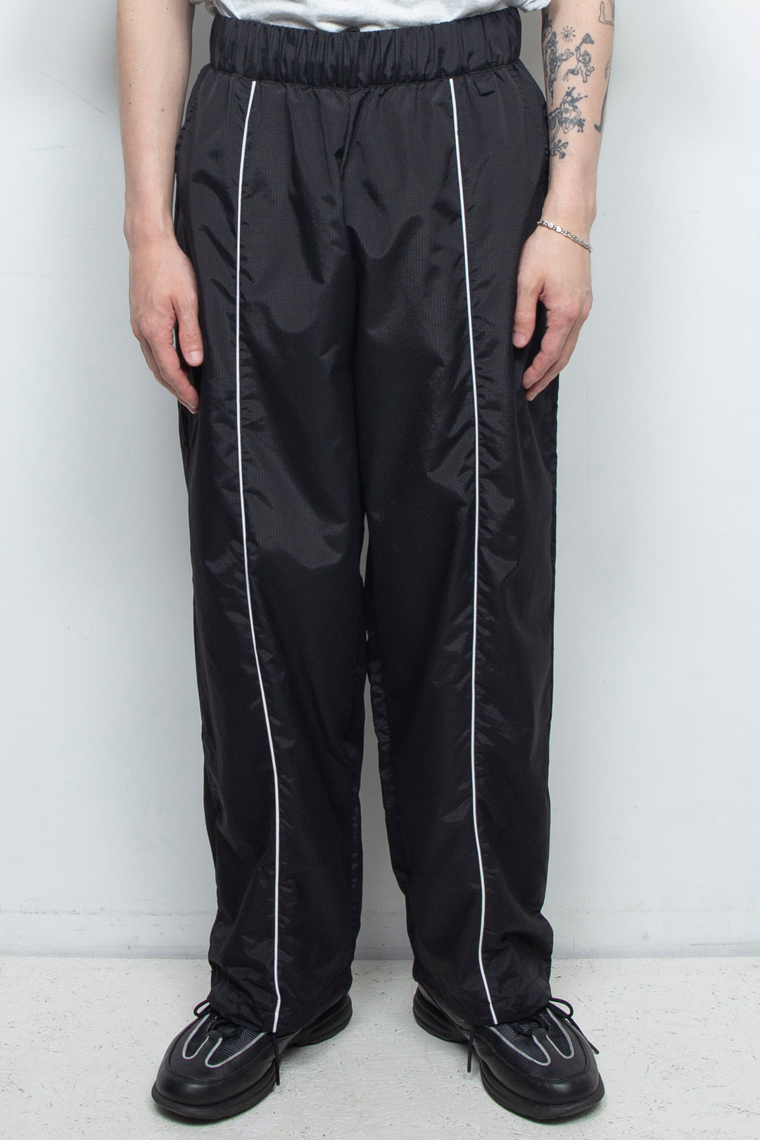 RAW LOVE NTLON PANTS BLACK