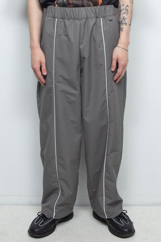 RAW LOVE NTLON PANTS GRAY