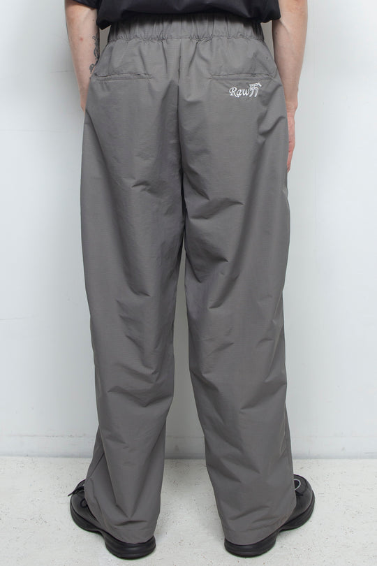 RAW LOVE NTLON PANTS GRAY
