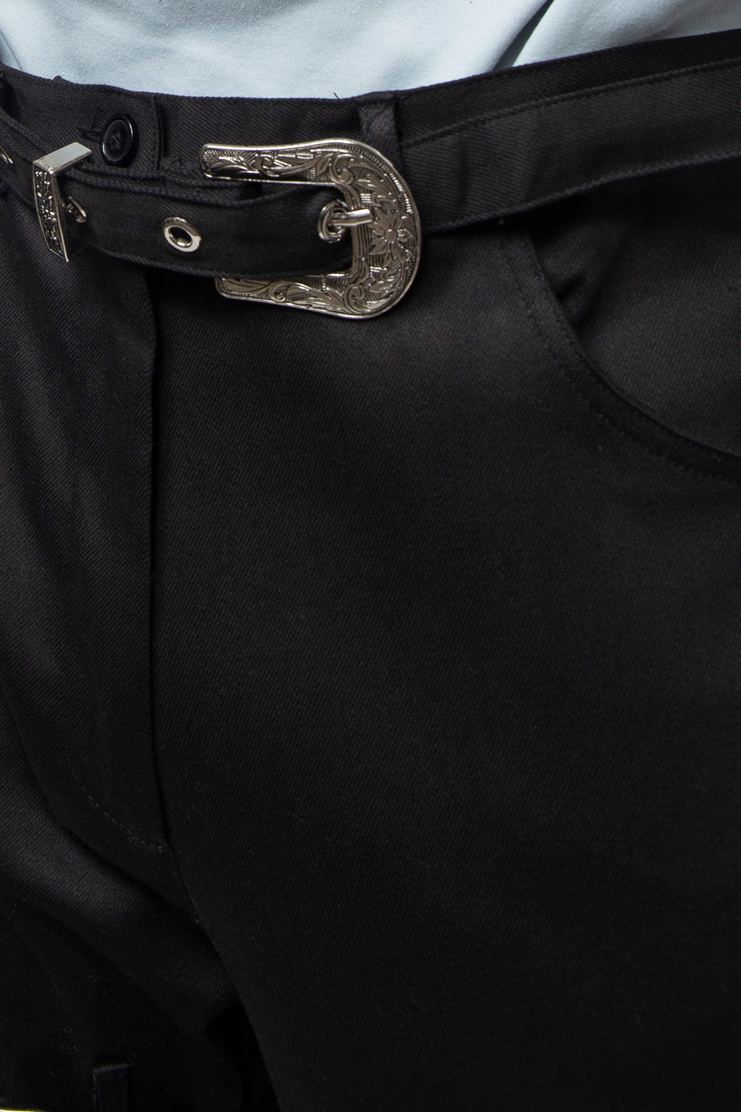 Metal buckle pants