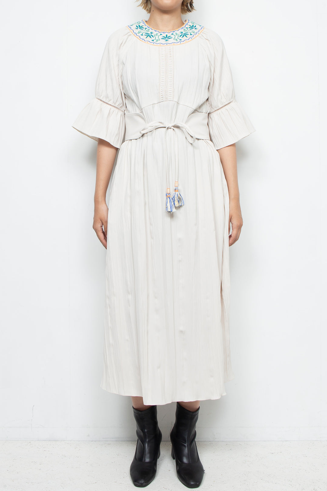 Water lily dress White