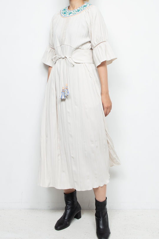 Water lily dress White
