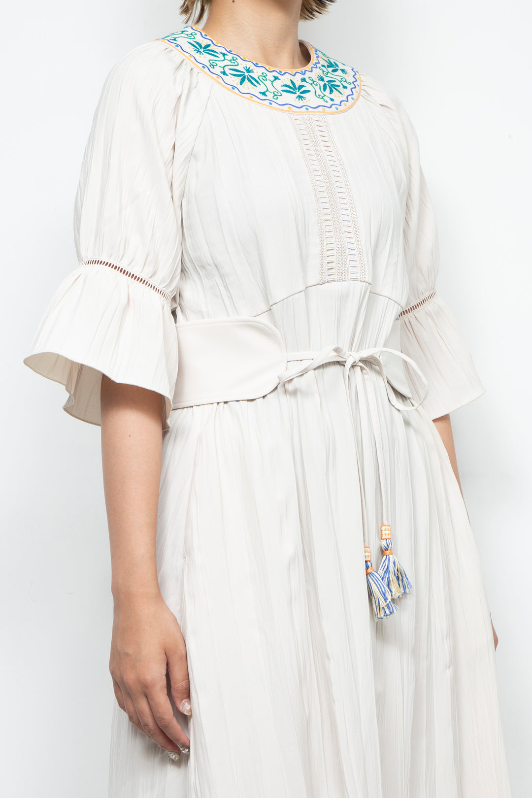 Water lily dress White