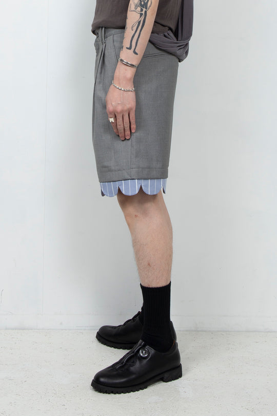 Light grey casual shorts