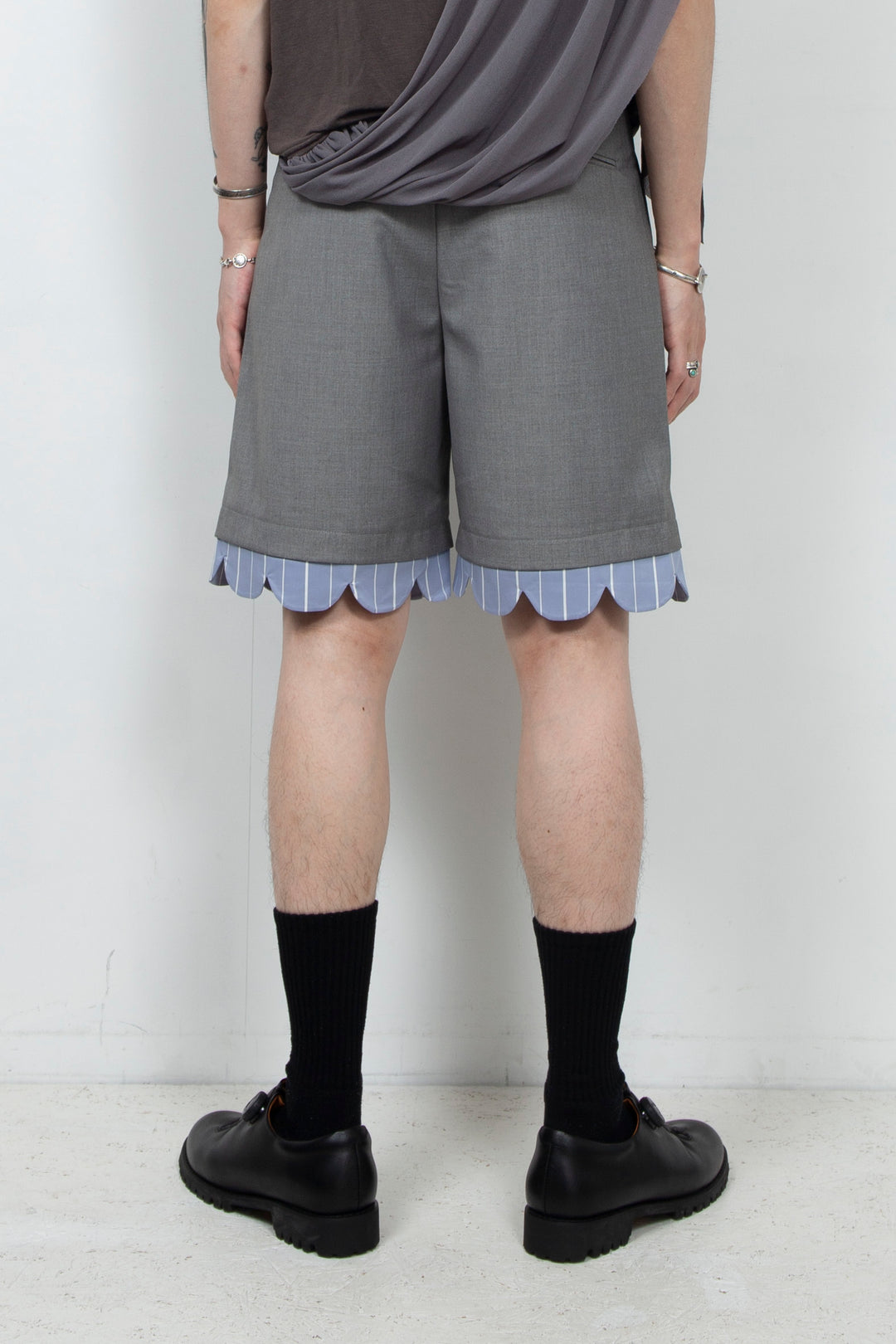Light grey casual shorts
