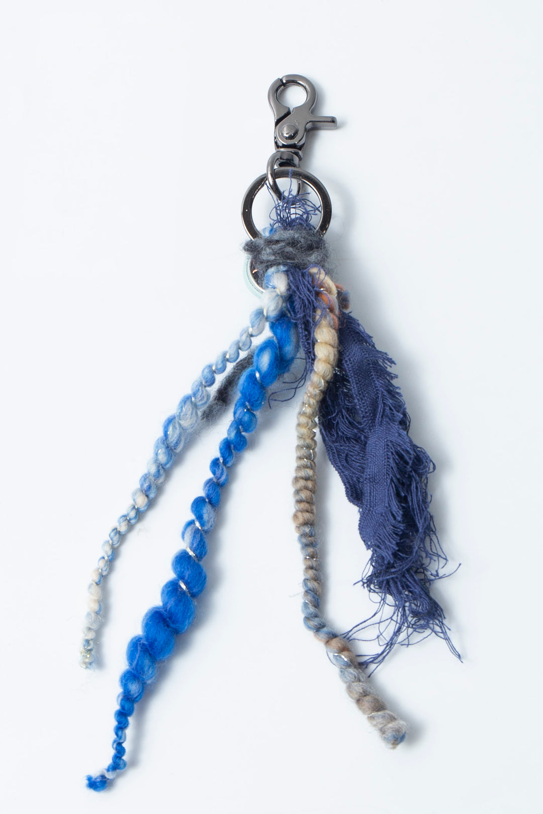 TΣist YARN KEY RING
