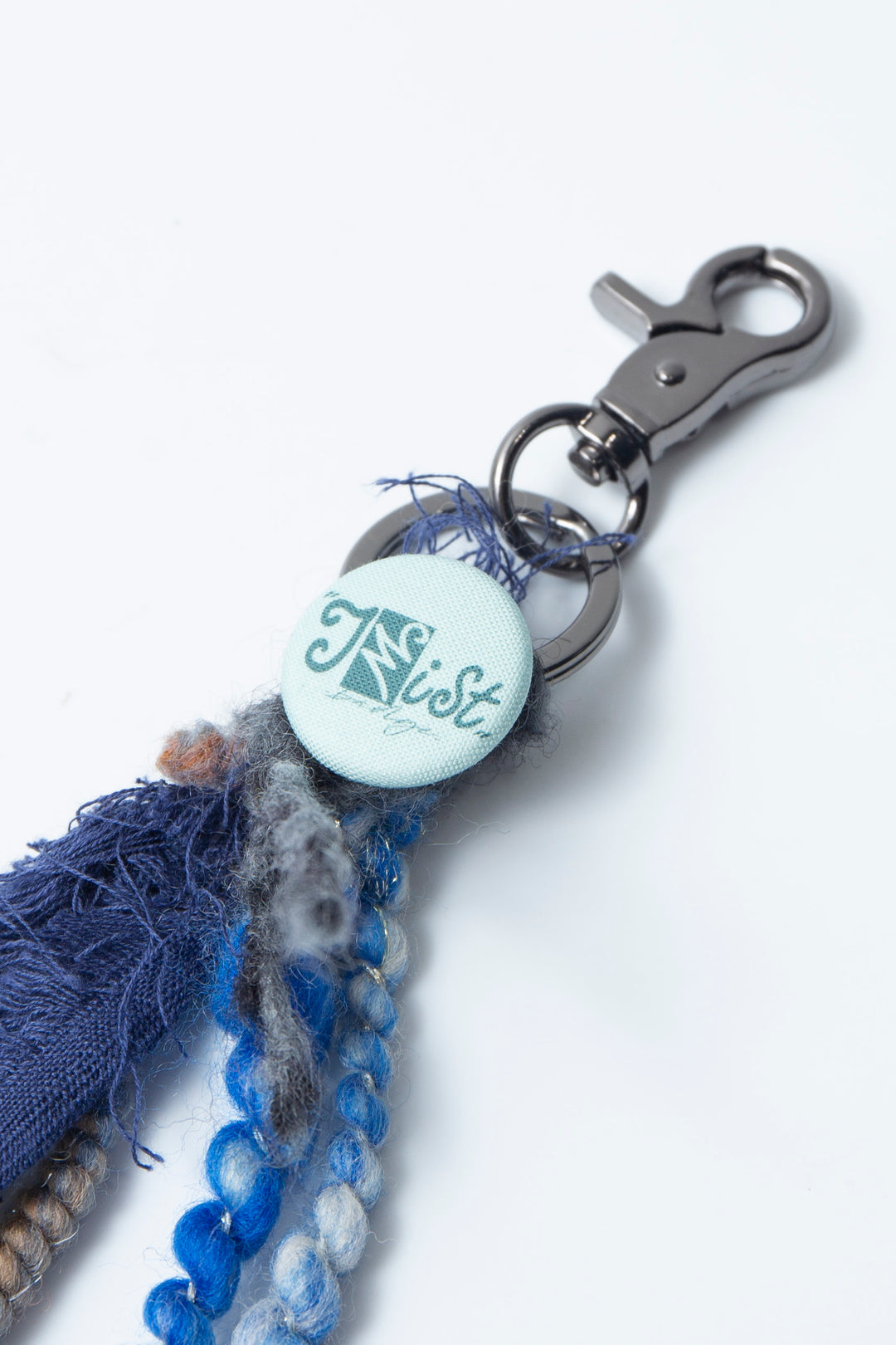 TΣist YARN KEY RING