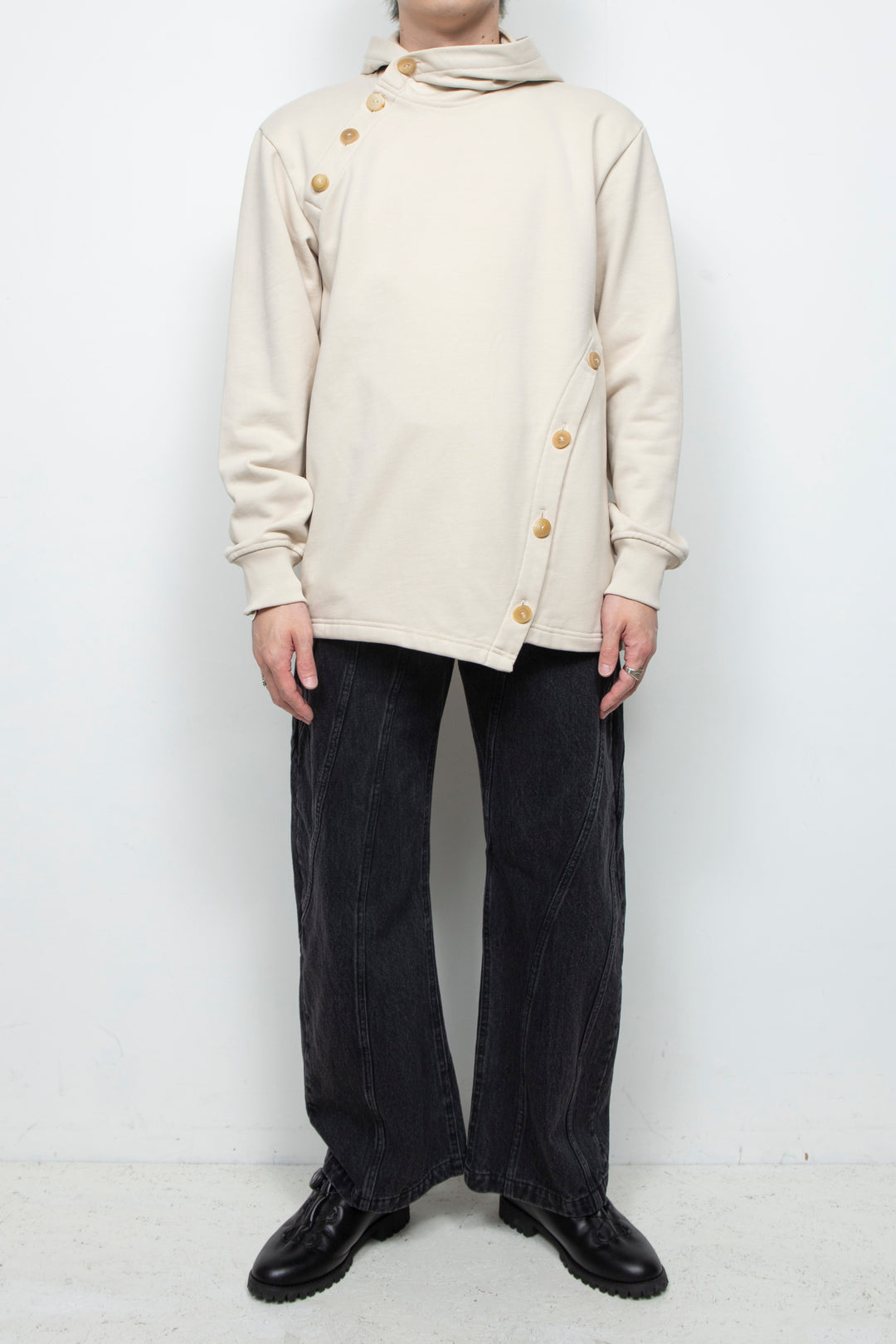 プルオーバーフーディー Beige