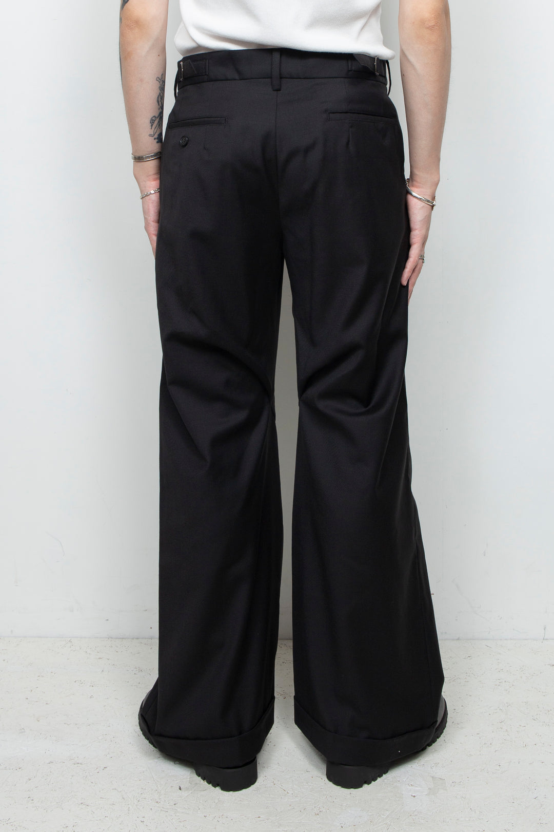 タックデザインスラックス Black