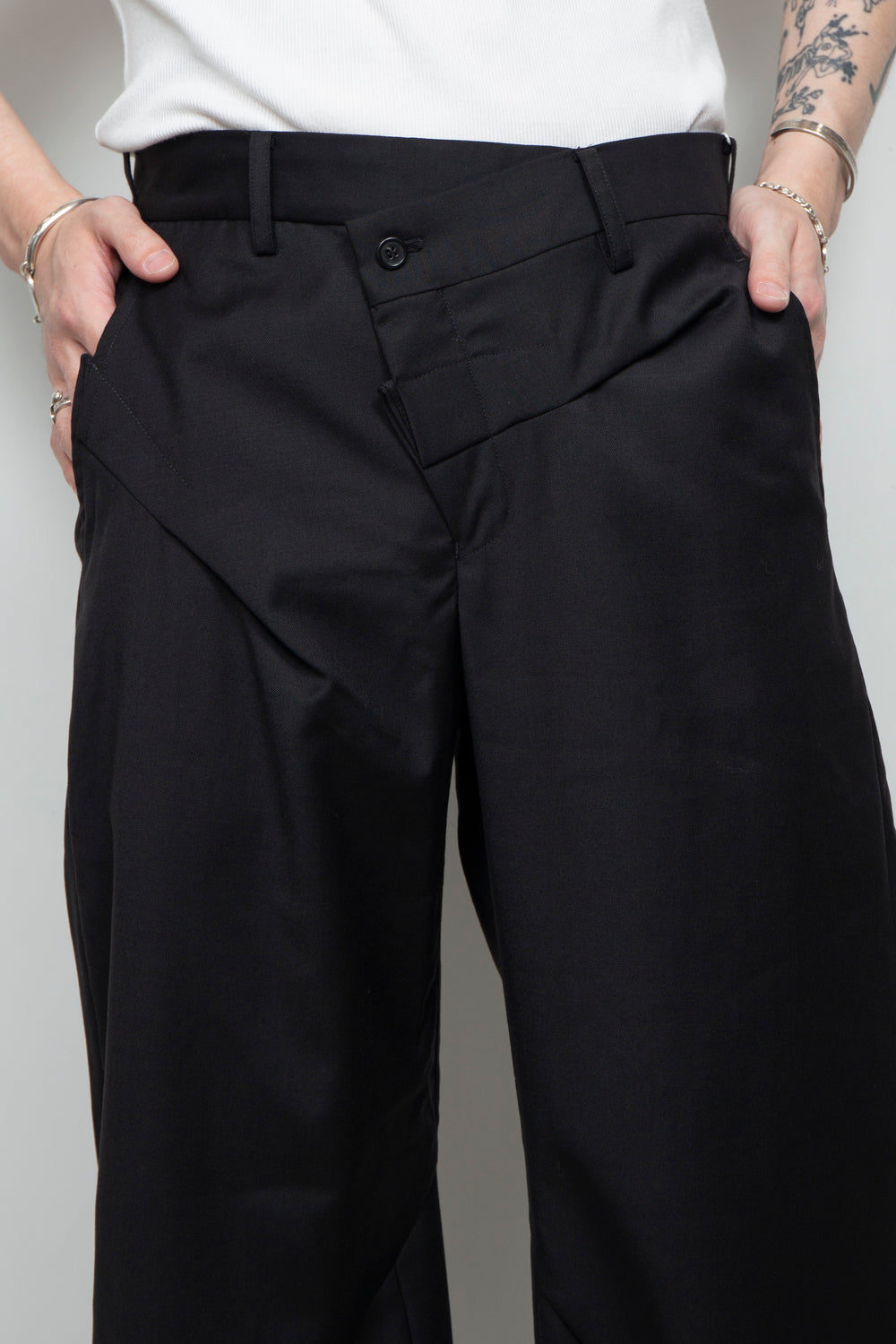 タックデザインスラックス Black