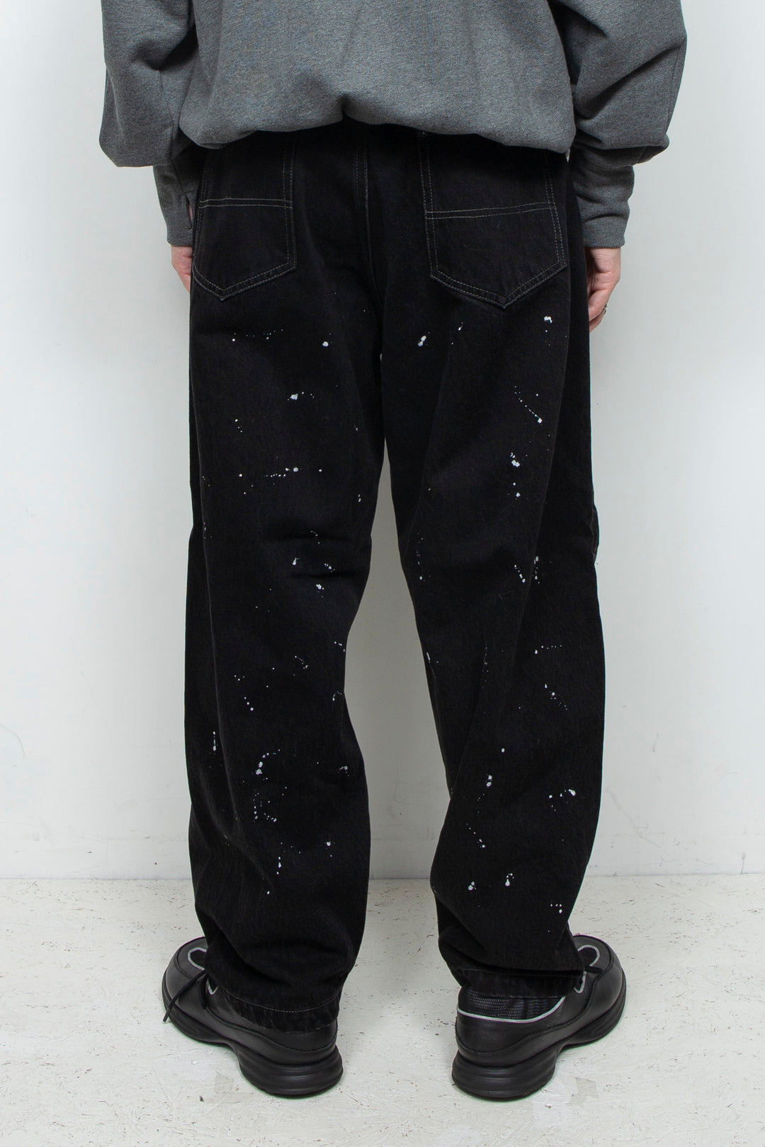 3D-Inertia Pattern Frosted Painted Barrel Denim BLACK