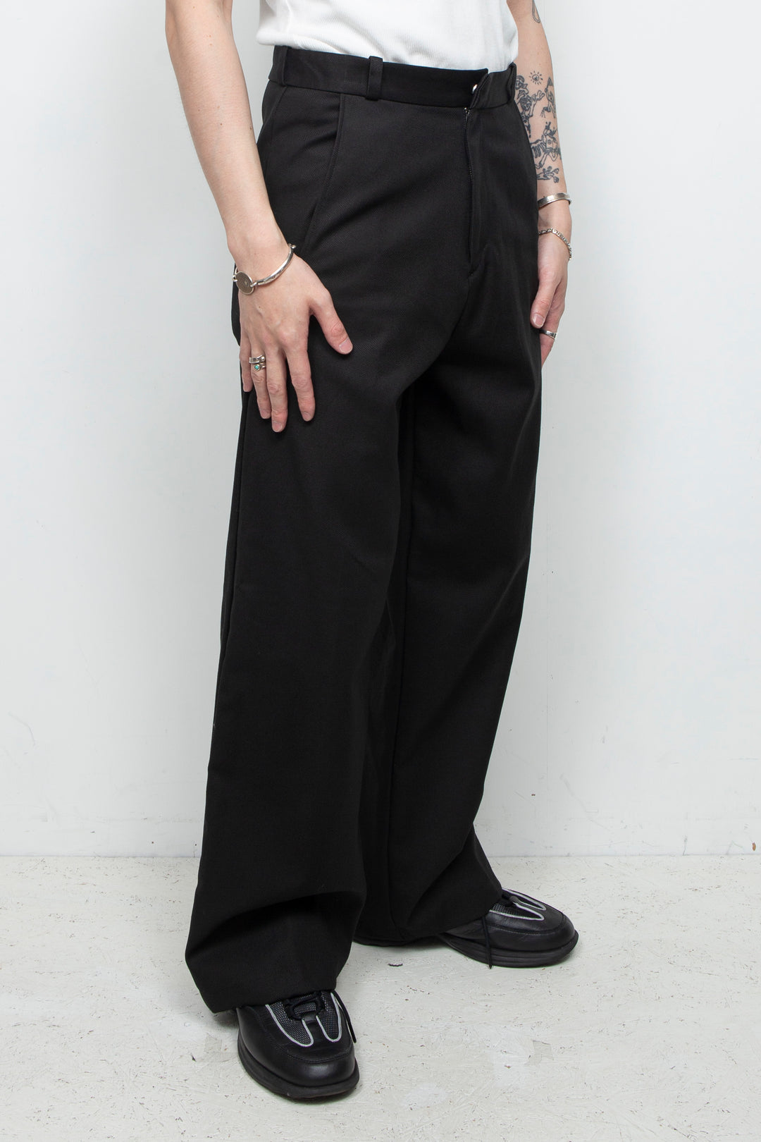 MANTIS LEG PANTS BLACK